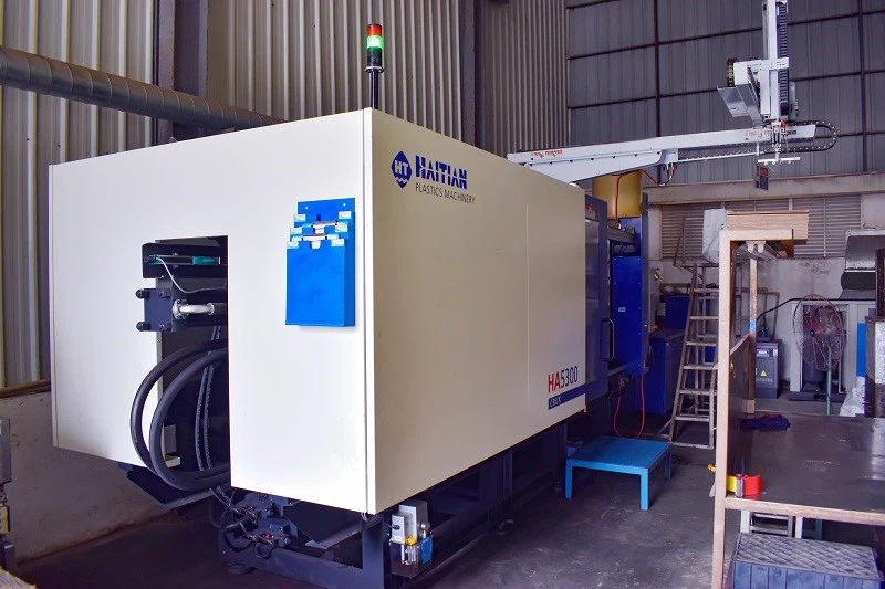 530T Injection Molding Press 530T Injection Molding Press